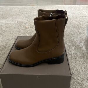 Franco Sarto brown women’s  Boots